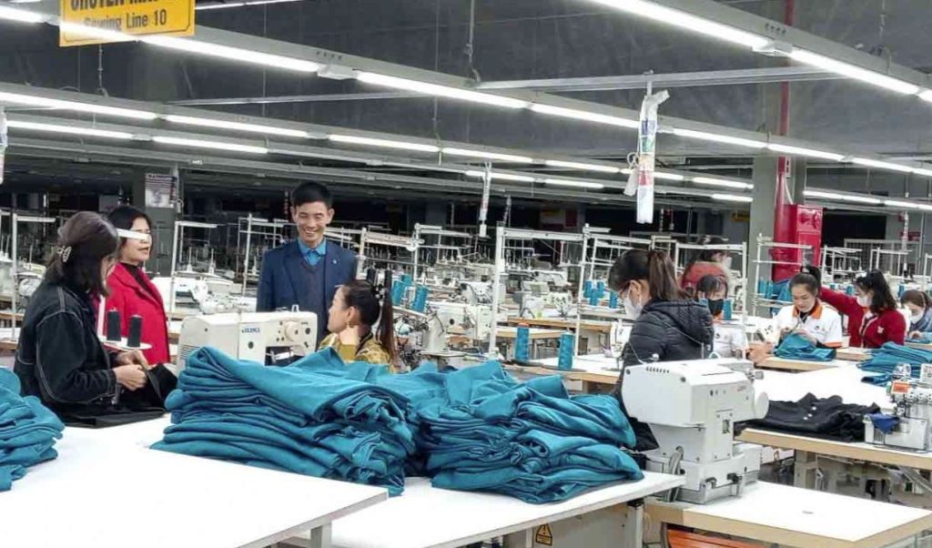 Công ty May mặc 2 TV Thiên Phát tuyển công nhân may tại Hà Tĩnh